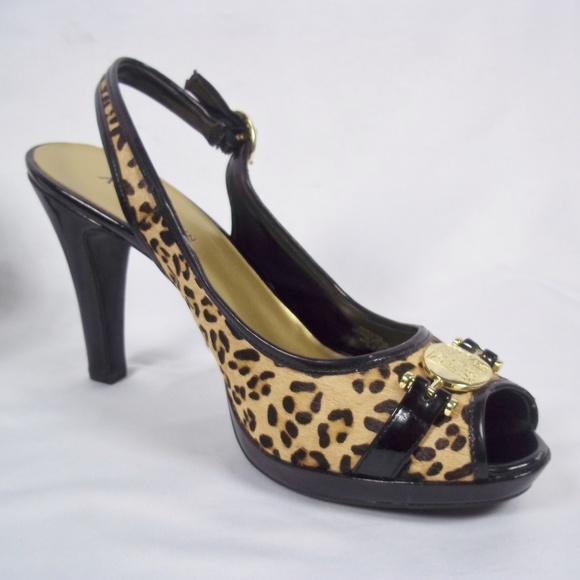 anne klein peep toe pumps